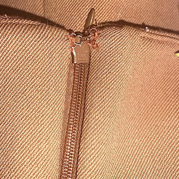 zimmermann high waisted mini skirt with flap lock pockets - Picture 5 of 9